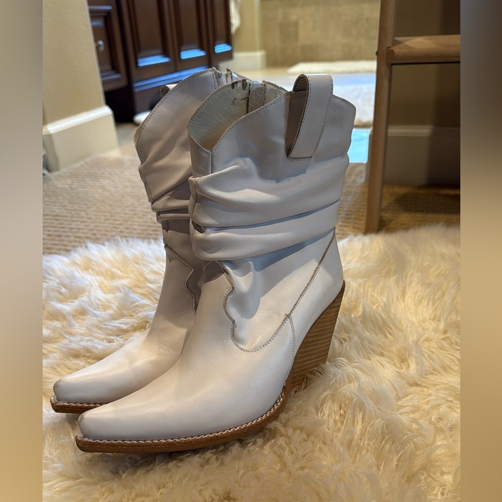 Jeffrey Campbell Volcanic Western Boot - Picture 9 of 9